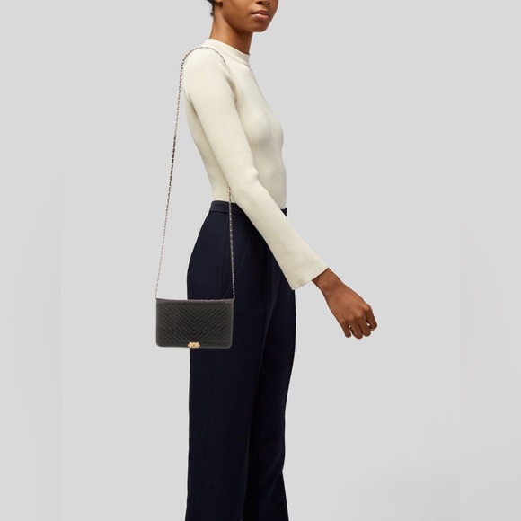 CHANEL Chevron Boy Wallet on Chain crossbody gold hardware & chain - Picture 2 of 15